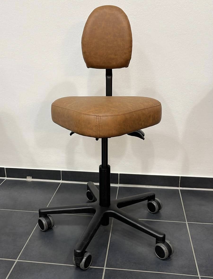TIBI T5 Arbeits Hocker mit Rückenlehne
